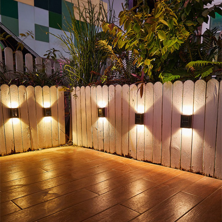 Drahtlose LED-Solar-Wandleuchten Deluxe - Schaffen Sie die perfekte Atmosphäre in Ihrem Garten!