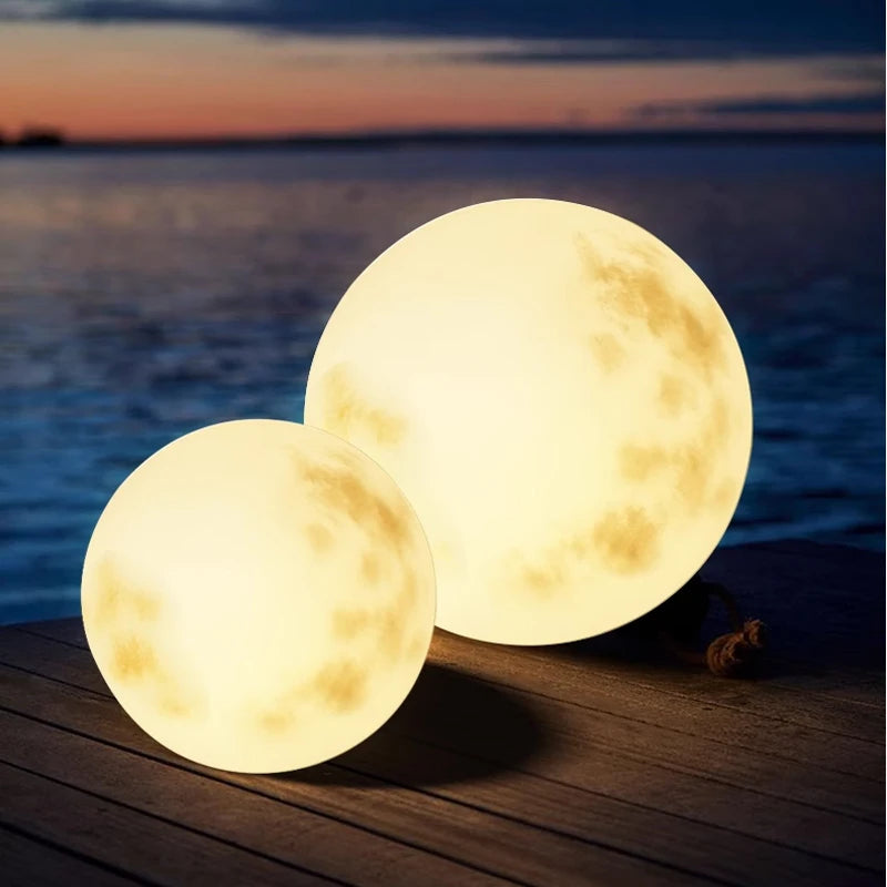Moonlamp | Gartenlampe In Form Eines Mondes