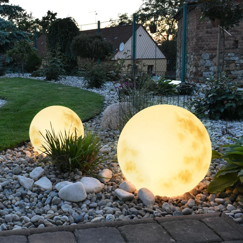 Moonlamp | Gartenlampe In Form Eines Mondes